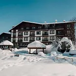 Spacious Luxury With Mountain View - Available * Μπάνσκο