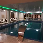 Spacious Luxury With Mountain View - Available Διαμέρισμα *
