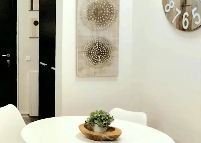 Spacious Luxury With Mountain View - Available Apartmán *